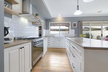 4 Norman Lindsay Close, Baranduda