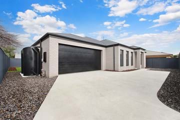 2/5 Griffith Street, Wodonga